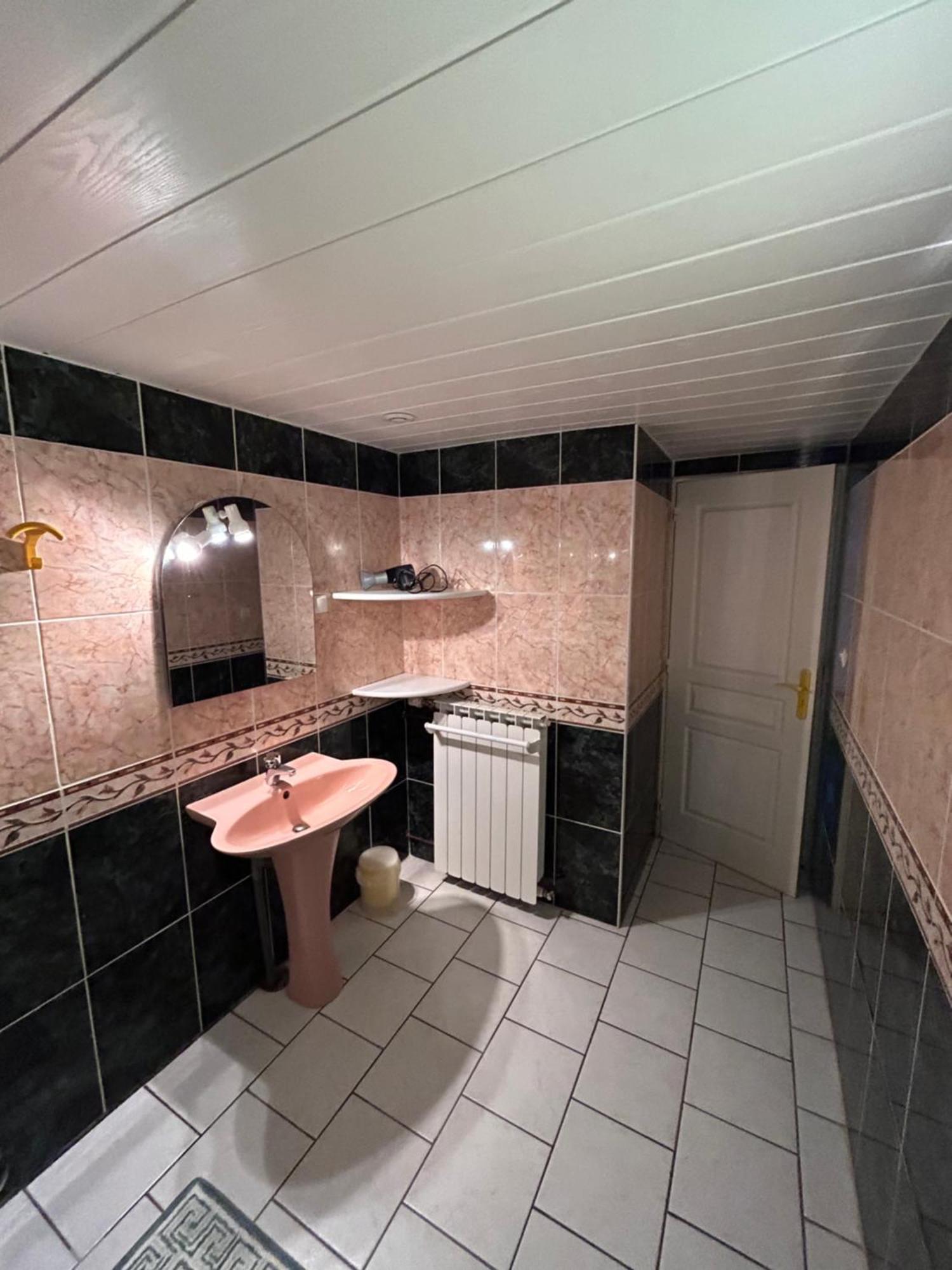 La Fermette - Calme - Wifi - Plain Pied Villa Favieres  ภายนอก รูปภาพ