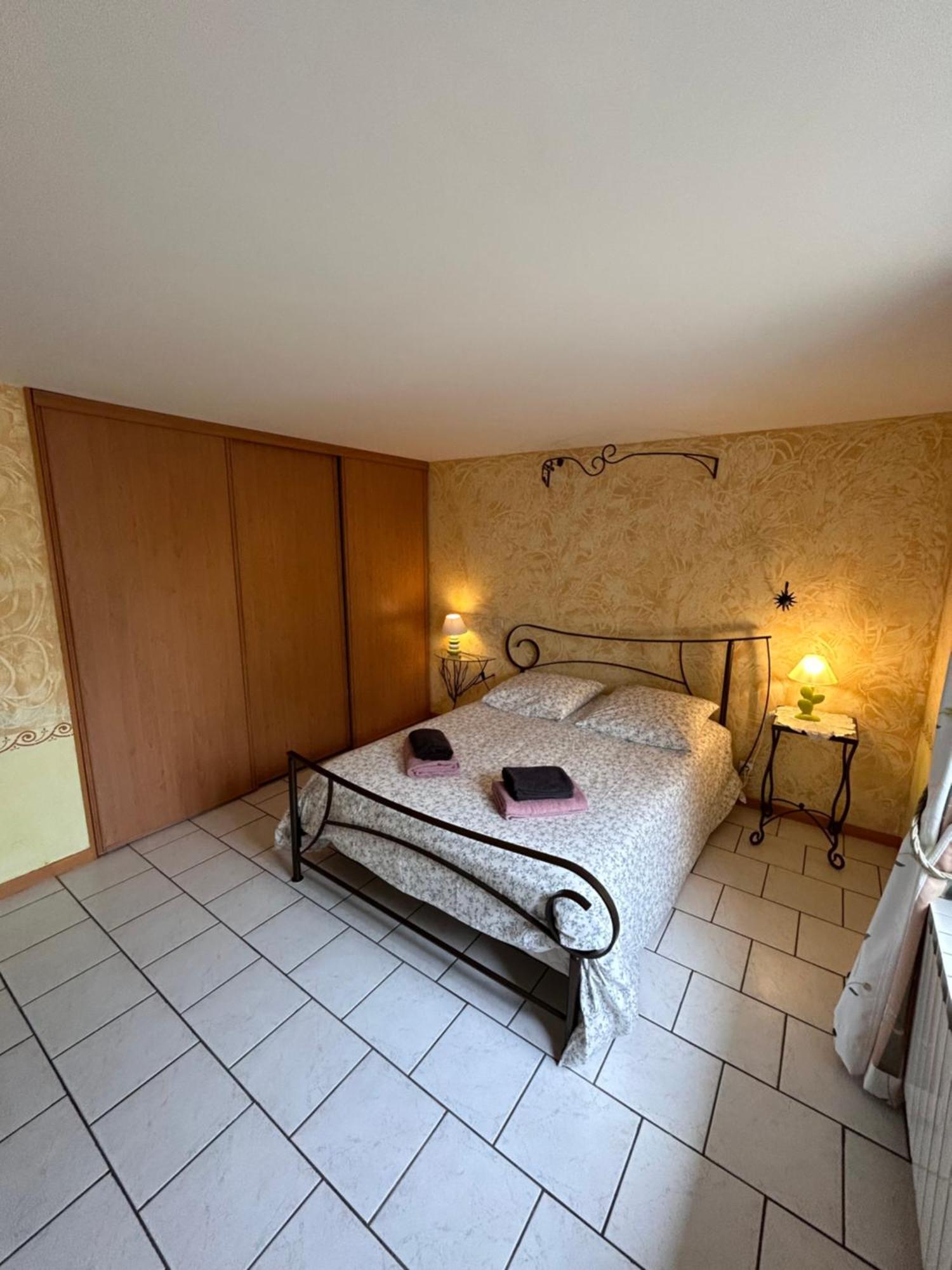 La Fermette - Calme - Wifi - Plain Pied Villa Favieres  ภายนอก รูปภาพ